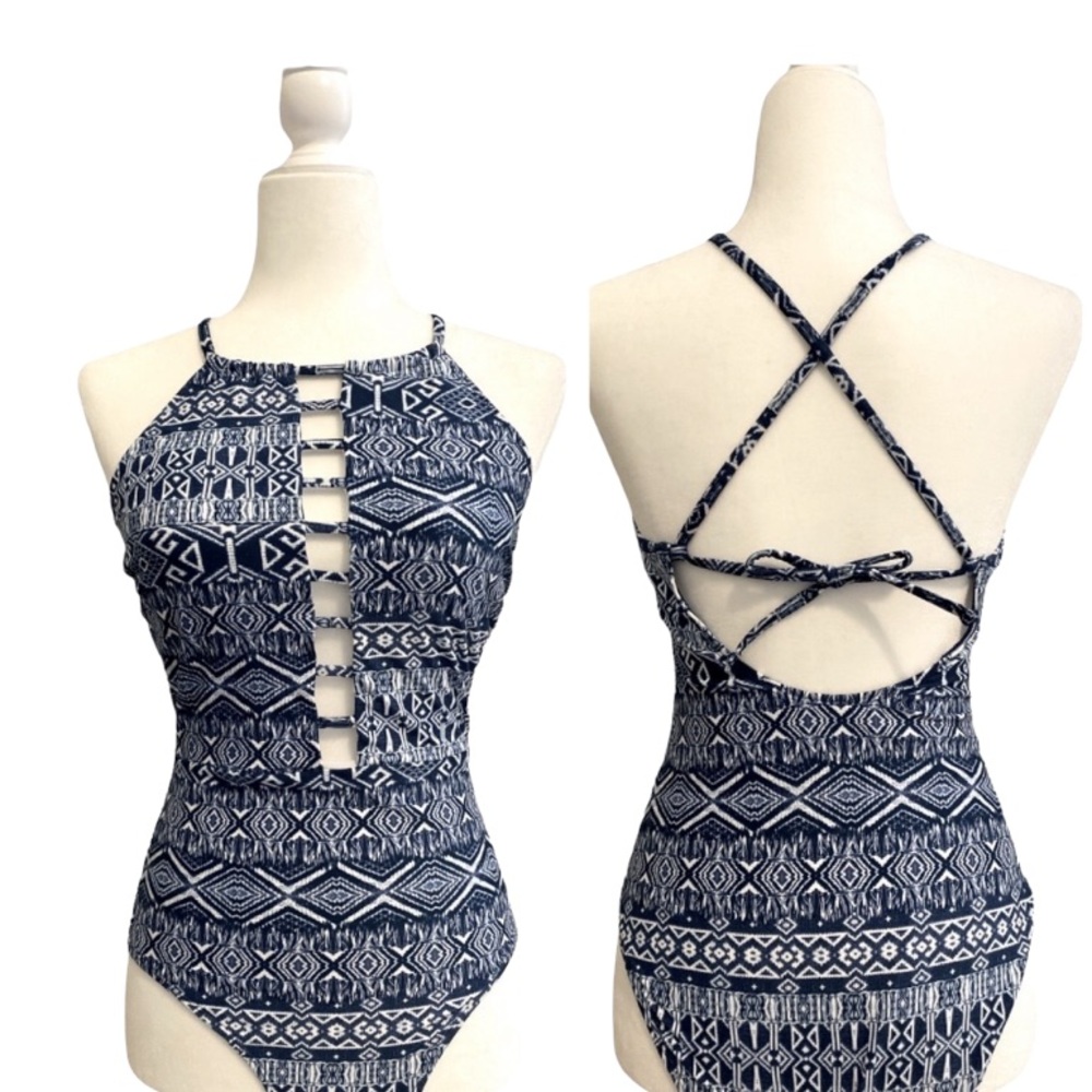 NEW! INDIGO REIN Swimsuit Ladder Inset Halter Neckline Blue White Size Medium